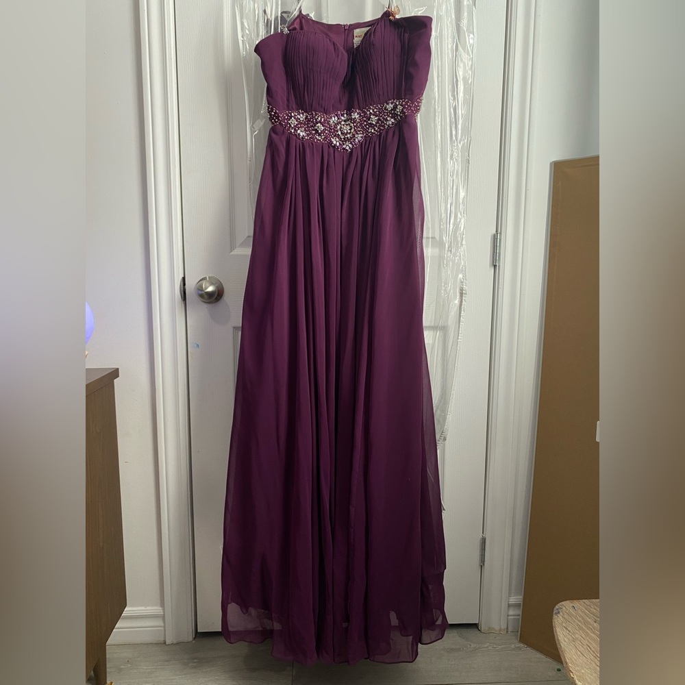 Graduation Dress - Picture 2 of 2